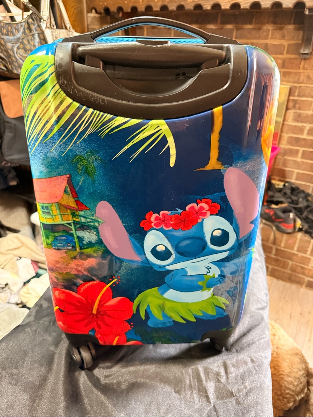 Disney's Lilo & Stitch Hula Stitch Hardside Spinner Suitcase